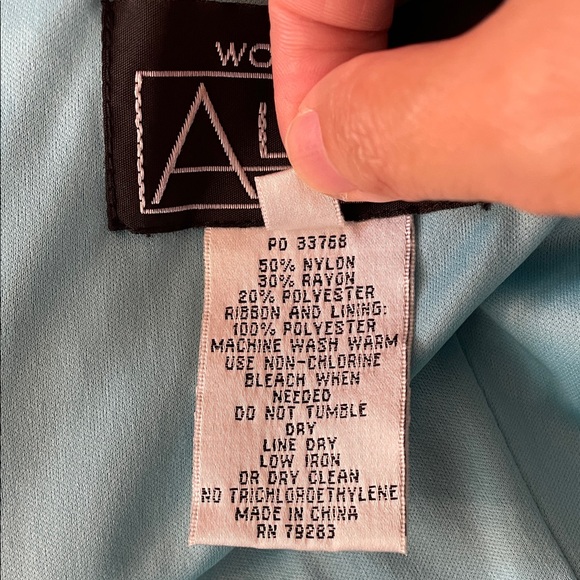 NWT. Alex Evenings Sequined 3D Rosette Belted Blouse in Celeste. 2X. - Picture 5 of 15